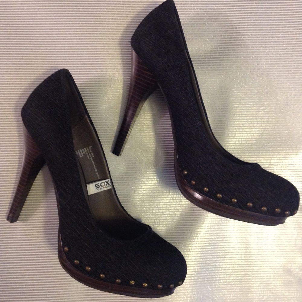 Super stylish denim heels